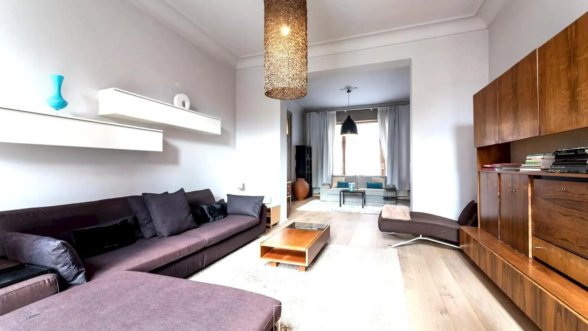 Spacious Apartment In Brussels, Large Private Garden Bélgica
