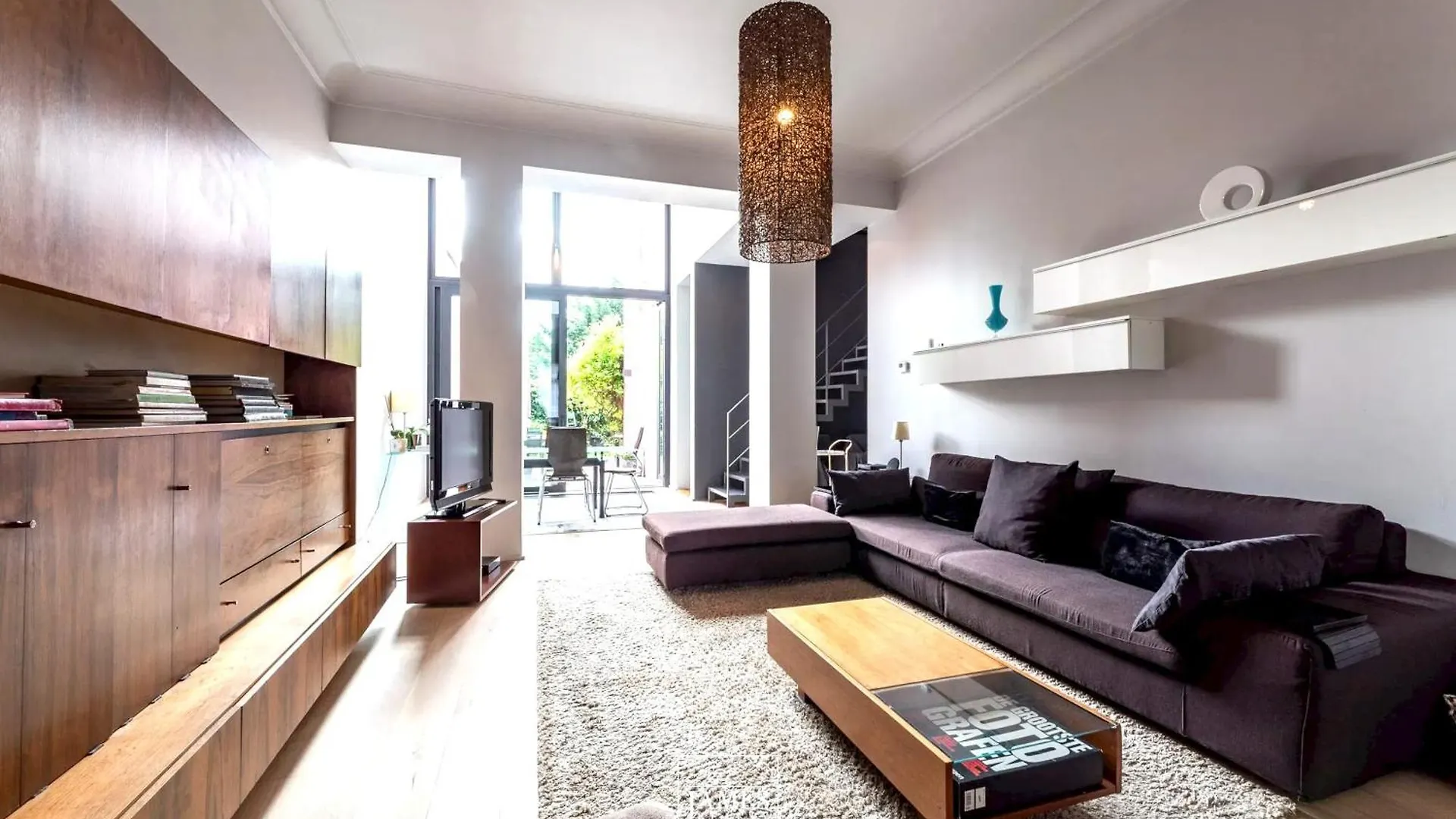 Spacious Apartment In Brussels, Large Private Garden