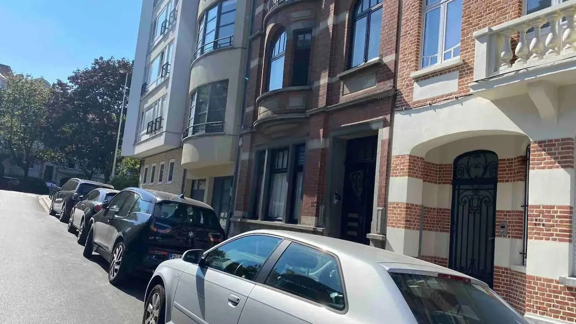 Spacious Apartment In Brussels, Large Private Garden Bélgica